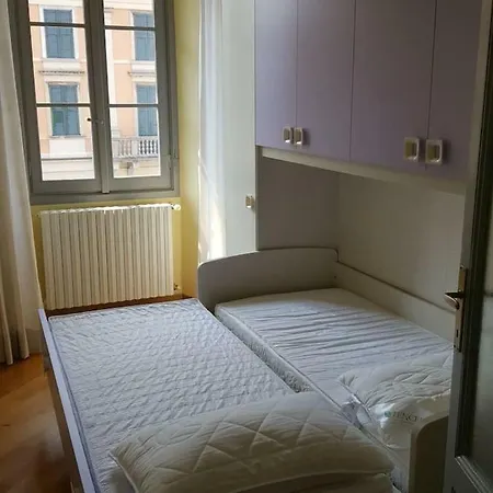 Casa In Centro...verbnaia Lago Maggiore * Verbania