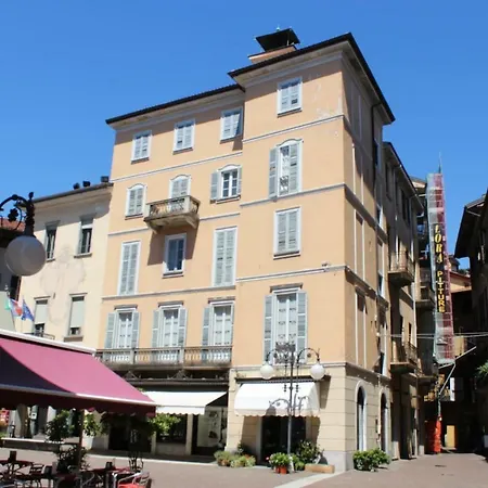 Casa In Centro...verbnaia Lago Maggiore * Verbania